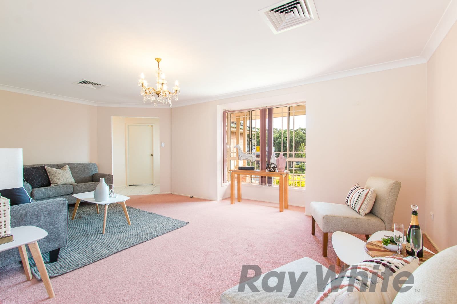 9 Rees Way, Lambton - Thumbnail 3