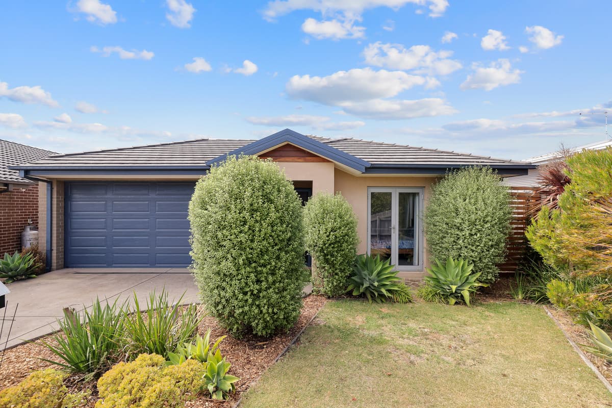 11 Parkridge Close, Cowes VIC 3922, Cowes - Image 1