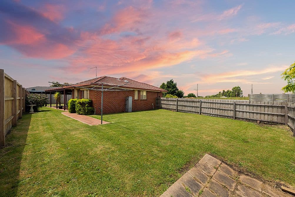 22 Seacombe Place, Cranbourne VIC 3977, Cranbourne - Image 1