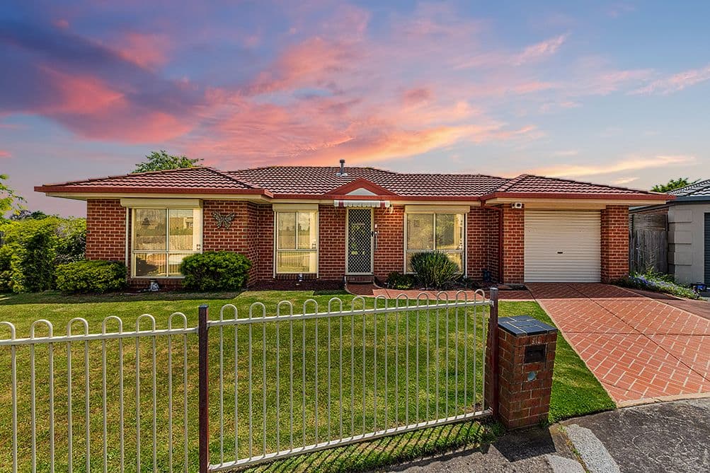 22 Seacombe Place, Cranbourne VIC 3977, Cranbourne - Thumbnail 2