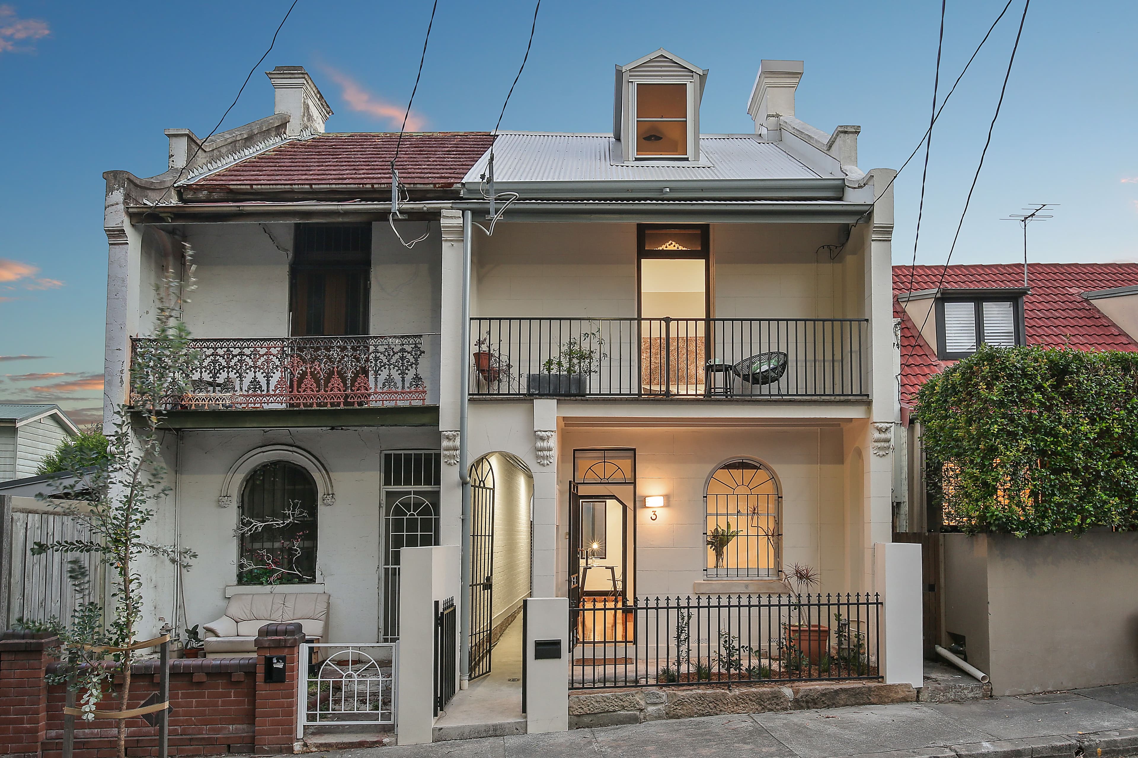 3 St John Street, Newtown - Image 1