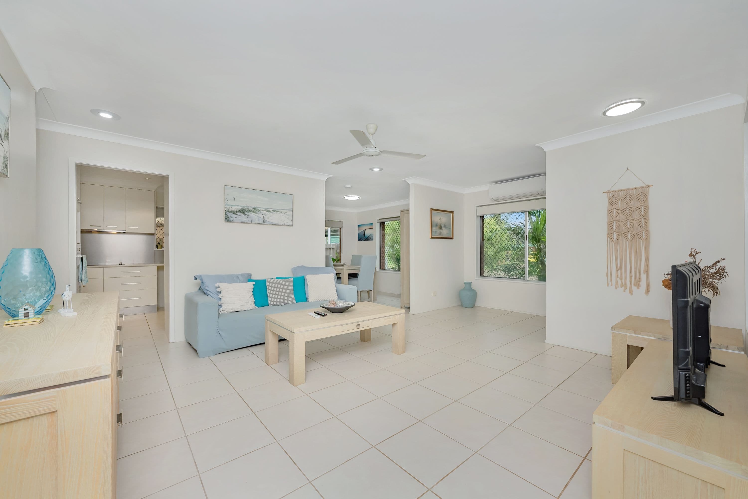 15 Silkwood Street, Kirwan QLD 4817, Kirwan - Thumbnail 2