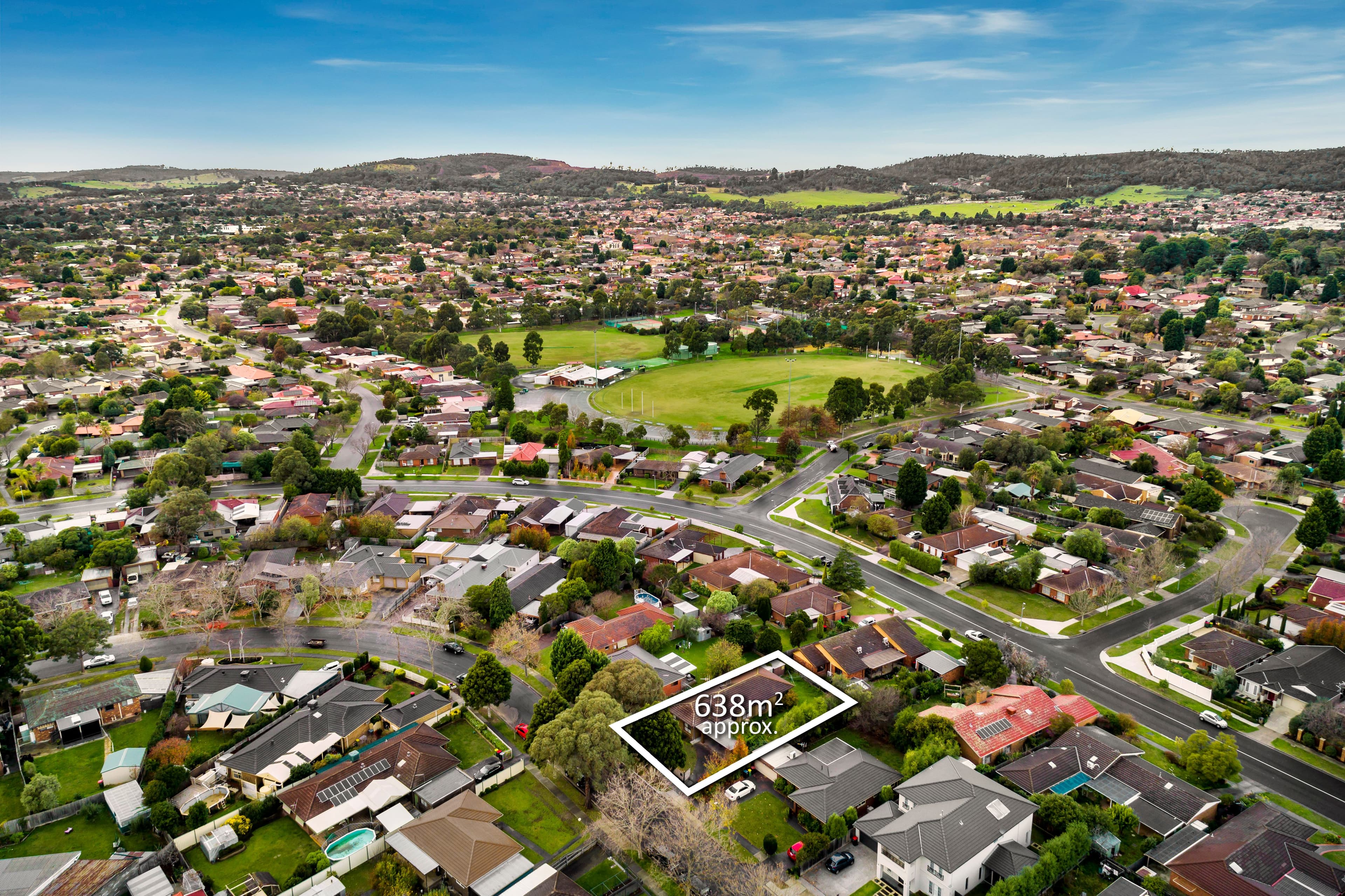 10 Hindmarsh Street, Rowville VIC 3178, Rowville - Thumbnail 2