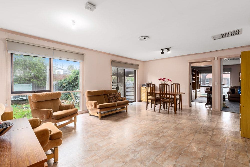 10 Hindmarsh Street, Rowville VIC 3178, Rowville - Thumbnail 4