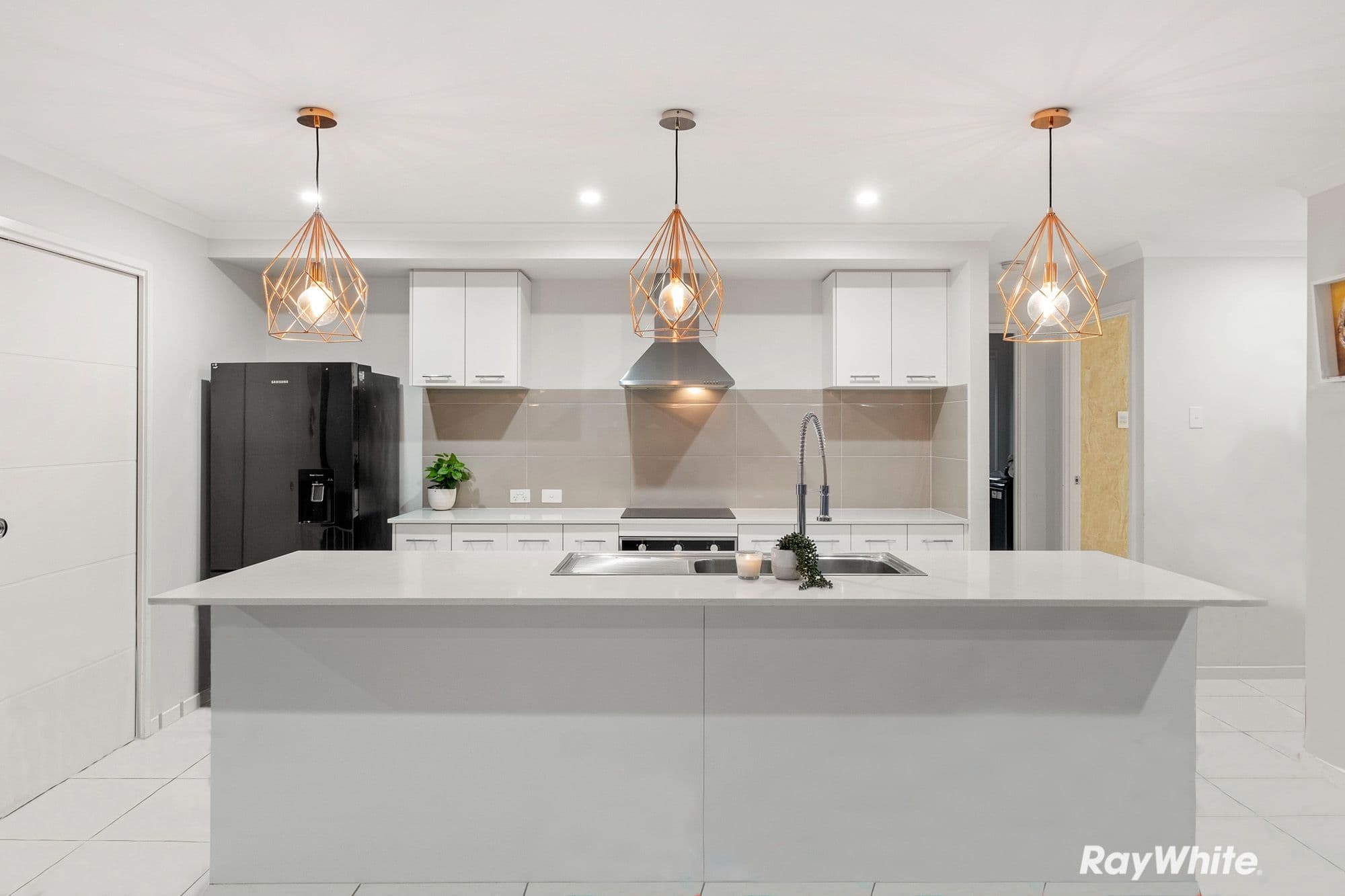 189 Darlington Drive, Yarrabilba QLD 4207, Yarrabilba - Thumbnail 2