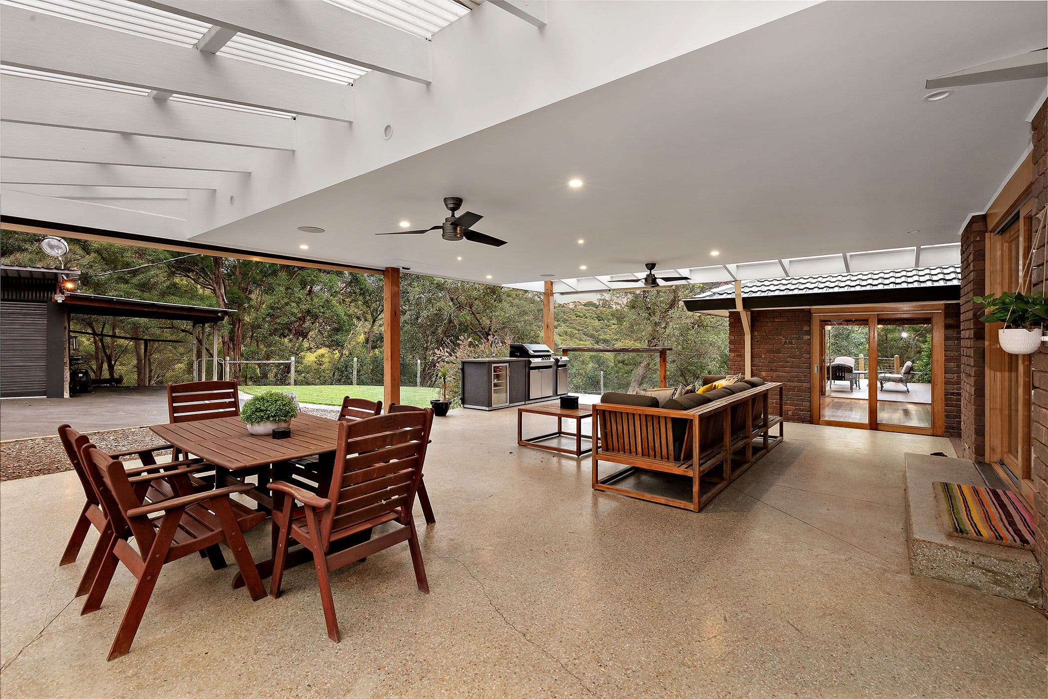 1 Nicholls Court, Plenty VIC 3090, Plenty - Thumbnail 2