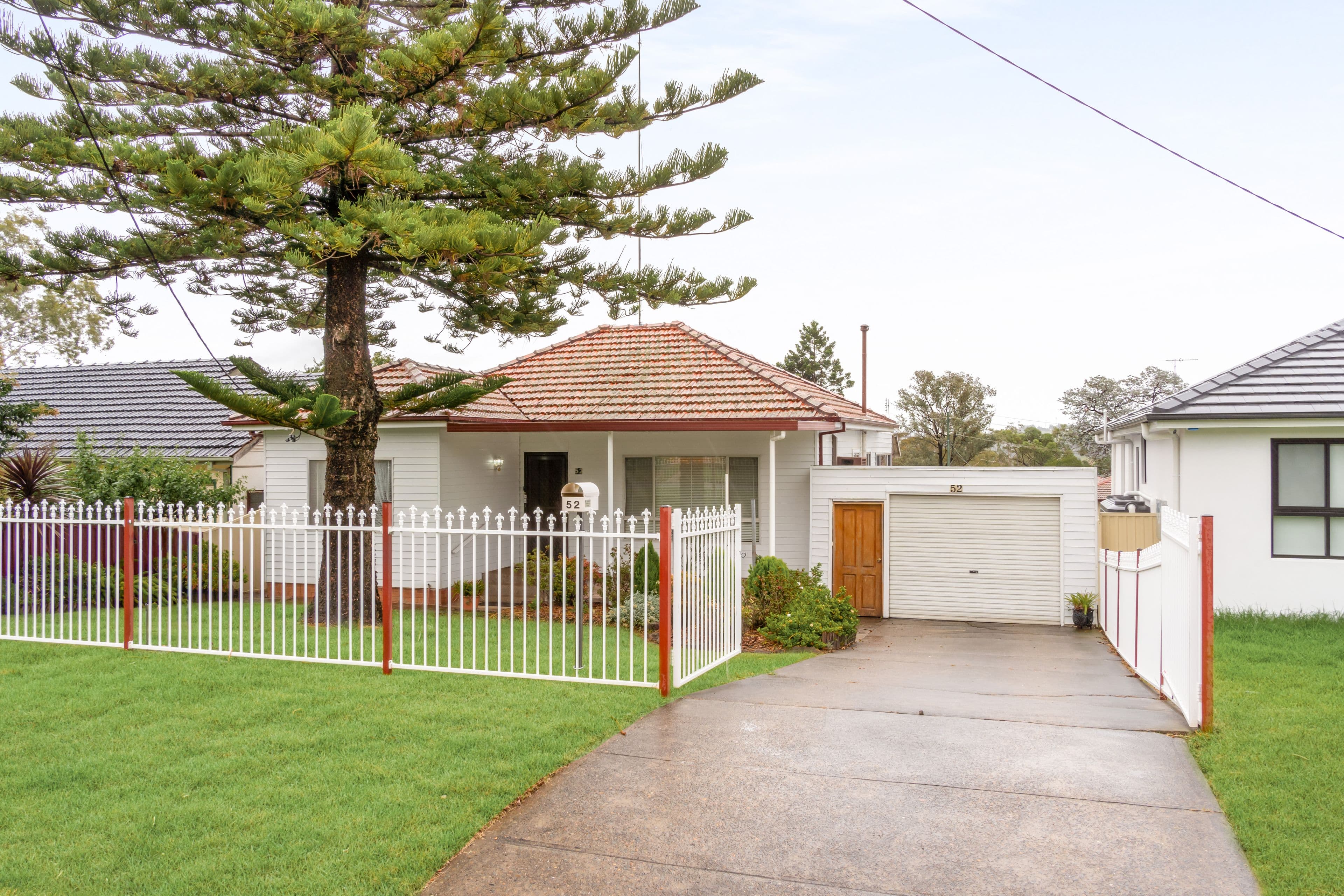 52 Farnsworth Avenue, Campbelltown NSW 2560, Campbelltown - Image 1