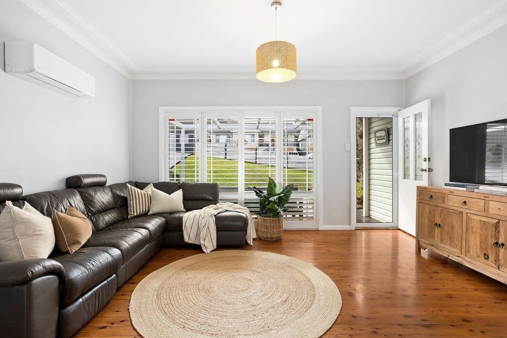 17 Sheppard Street, West Wollongong - Thumbnail 4