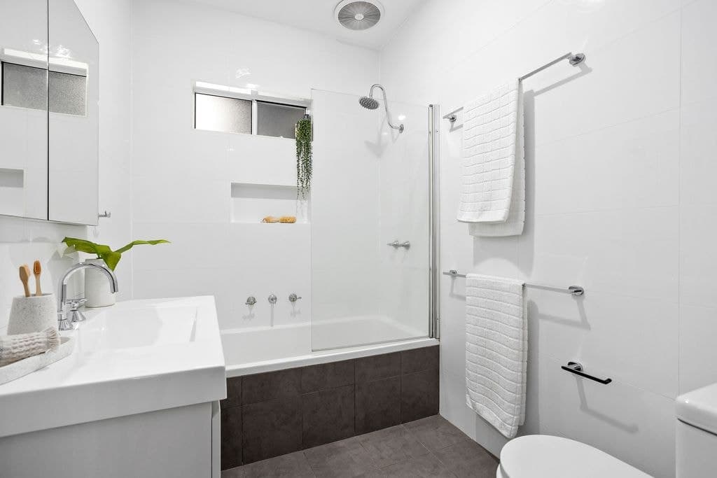 17 Sheppard Street, West Wollongong - Thumbnail 8