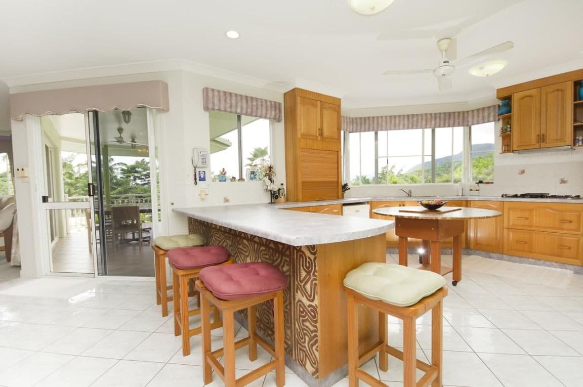 12 Forum Close, MOOROOBOOL QLD 4870, Mooroobool - Thumbnail 3