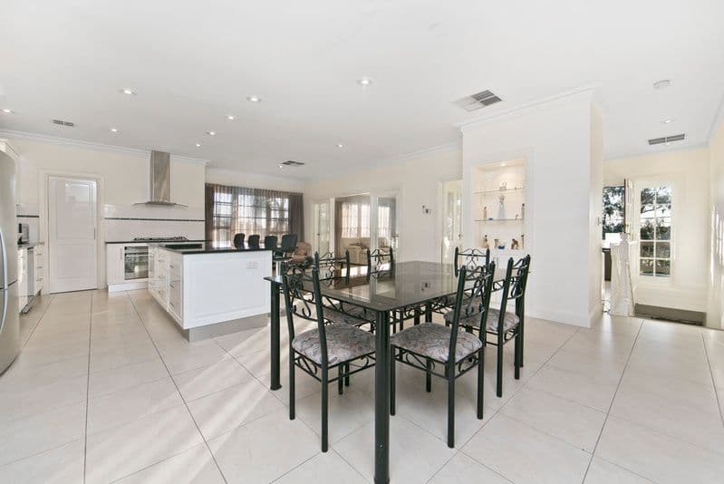 23 Hutchinson Avenue, ATHELSTONE SA 5076, Athelstone - Image 1