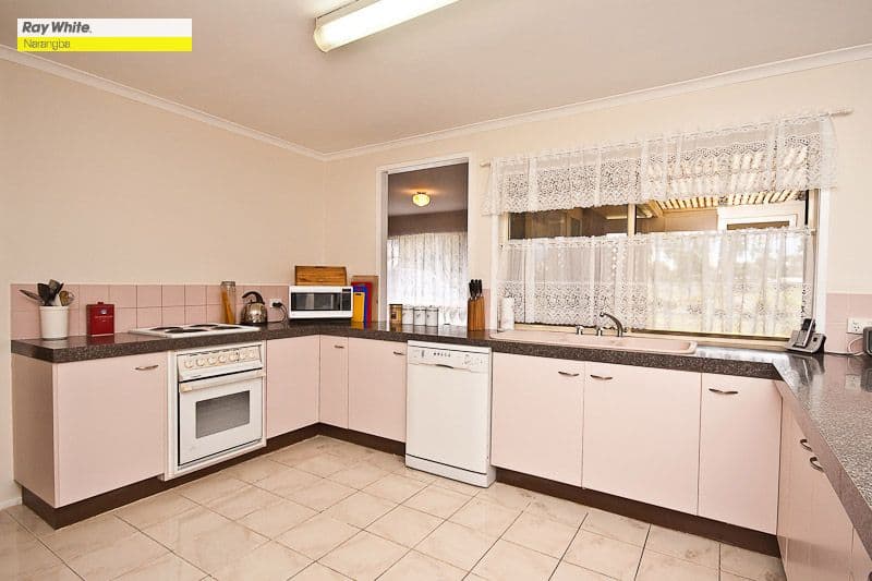 37 Homestead Road, MORAYFIELD QLD 4506, Morayfield - Thumbnail 7