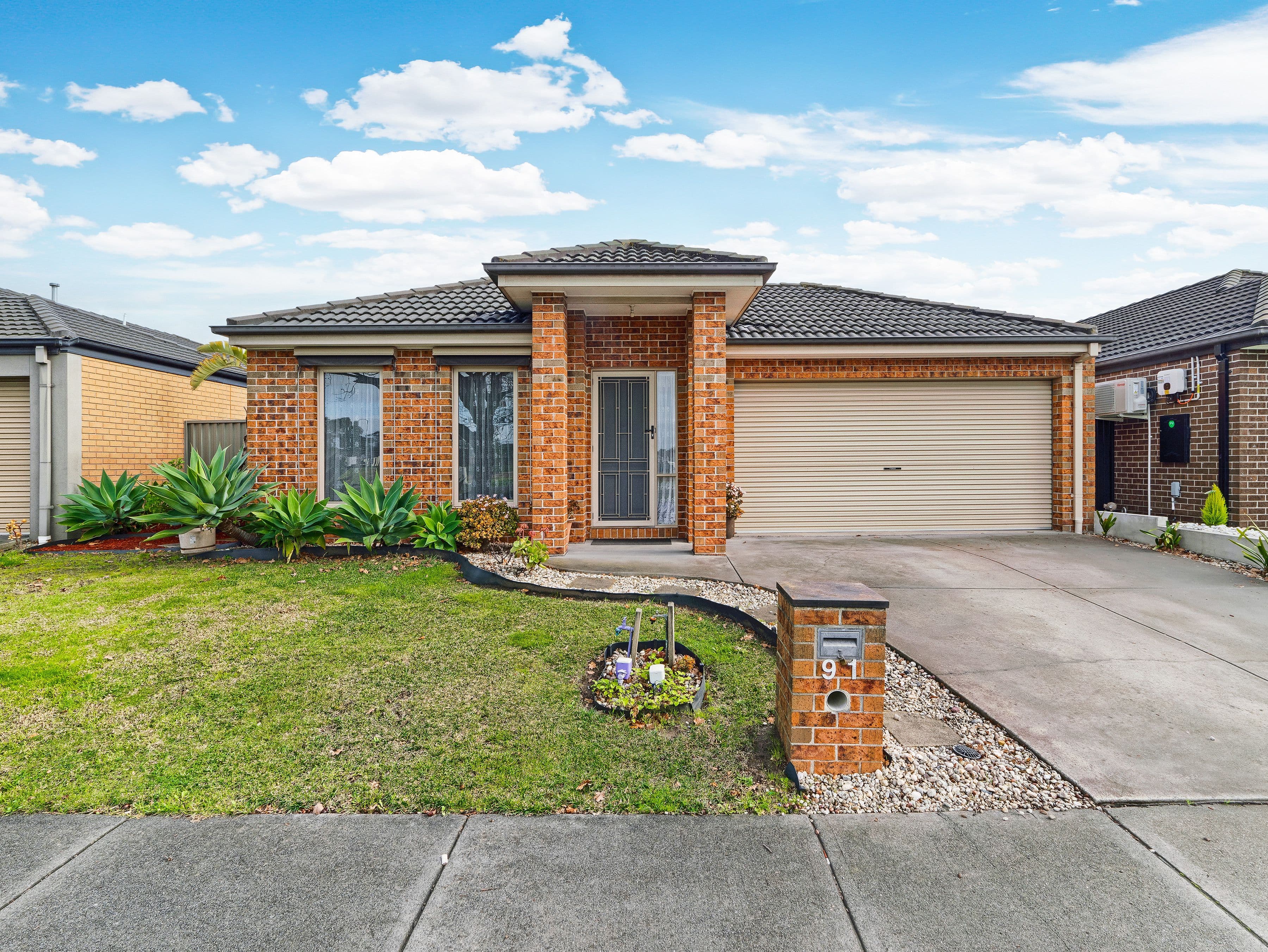 91 Broad Oak Drive, Cranbourne East VIC 3977, Cranbourne East - Image 1