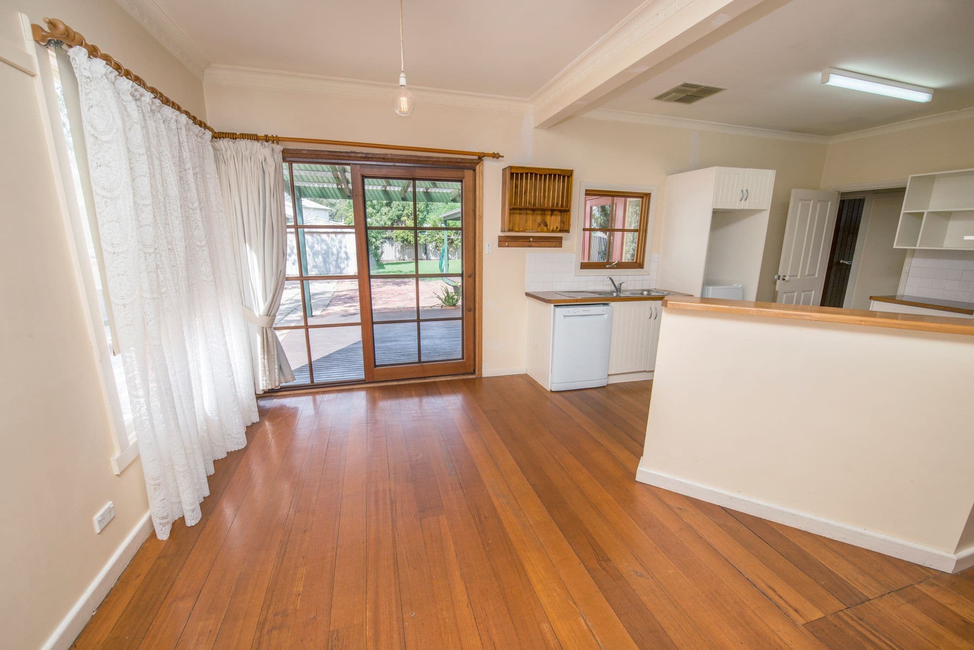 3 Gregg Street, Swan Hill VIC 3585, Swan Hill - Thumbnail 4