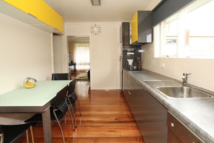 7 Roberts Avenue, MULGRAVE VIC 3170, Mulgrave - Thumbnail 2