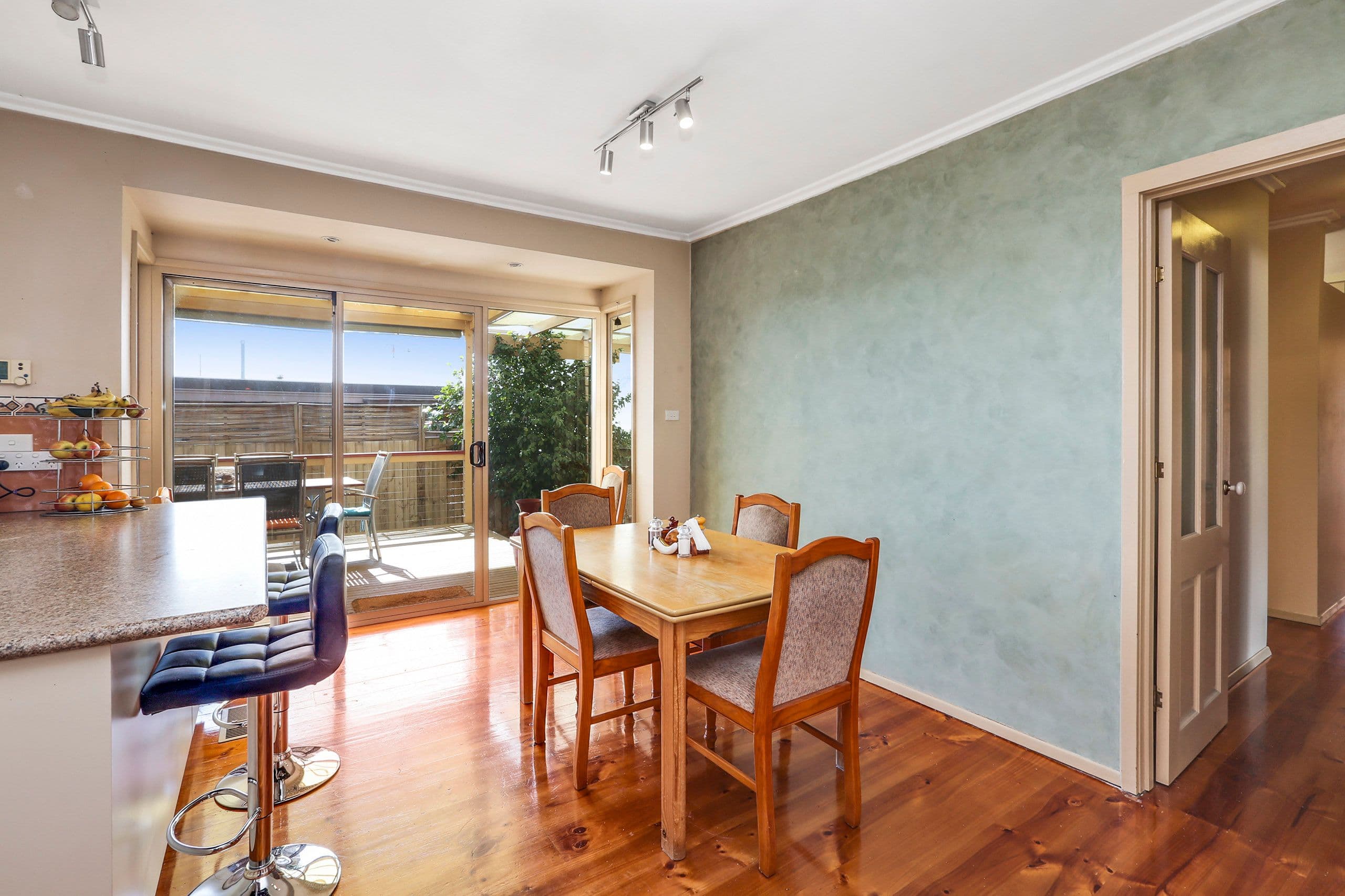 19 Northam Avenue, Highton VIC 3216, Highton - Thumbnail 5