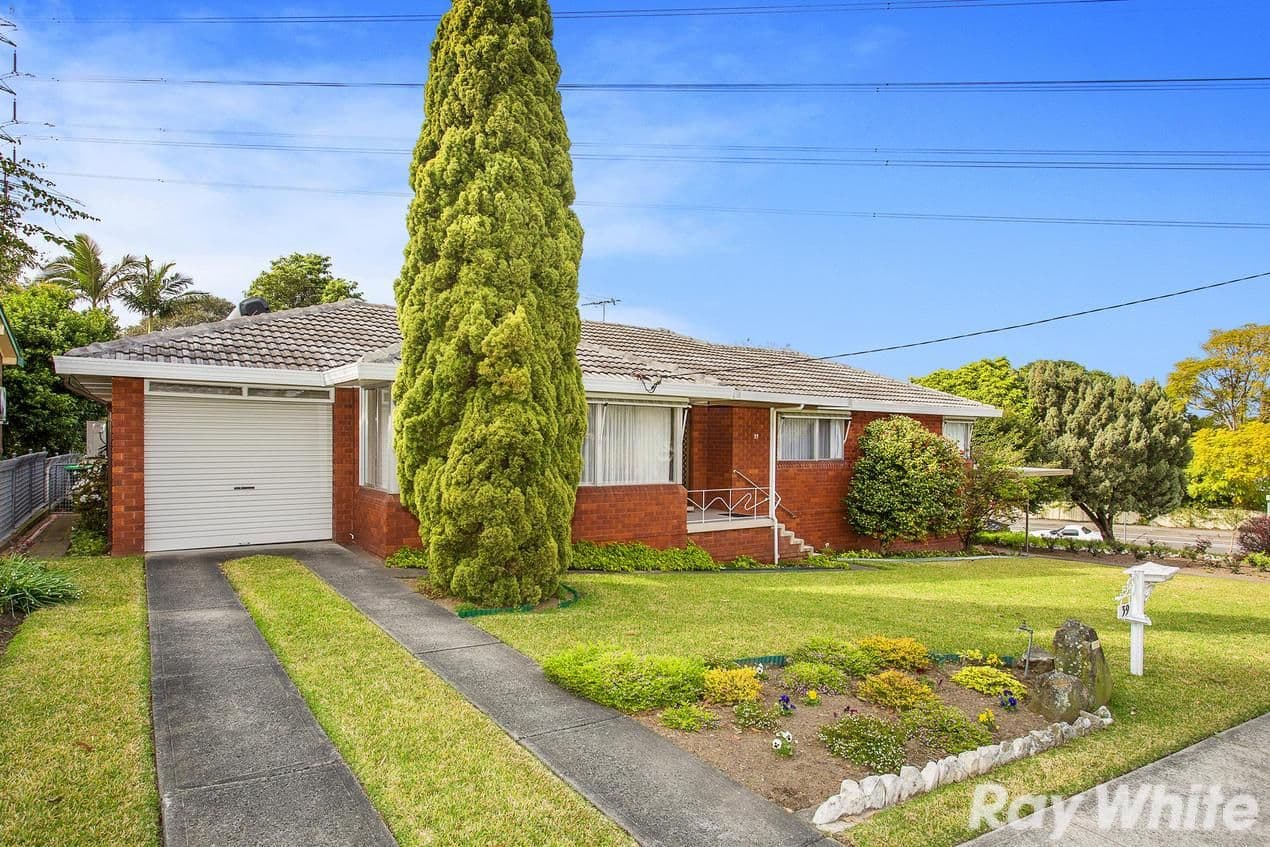 39 Oakes Road, Winston Hills - Image 1