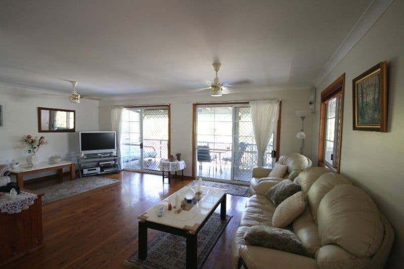 14 Loffs Road, LOGANHOLME QLD 4129, Loganholme - Thumbnail 2