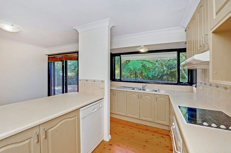 8 Kilmory Place, MOUNT KURING-GAI NSW 2080, Mount Kuring-Gai - Thumbnail 3