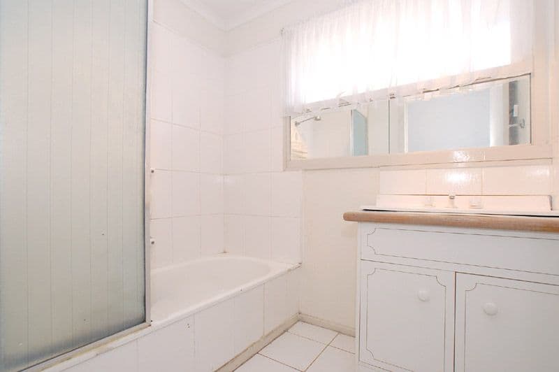 26 Kelvinside Road, NOBLE PARK VIC 3174, Noble Park - Thumbnail 5