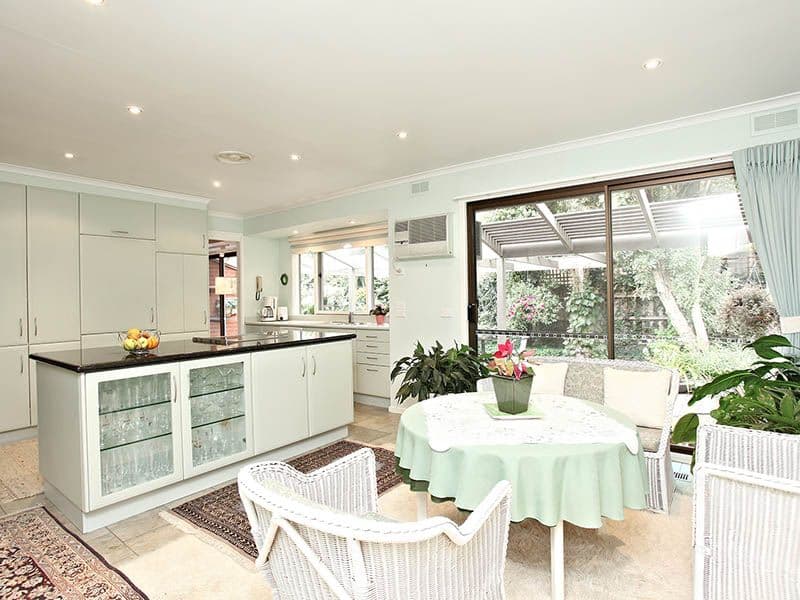 7 HIGHMONT Drive, VERMONT SOUTH VIC 3133, Vermont South - Thumbnail 3