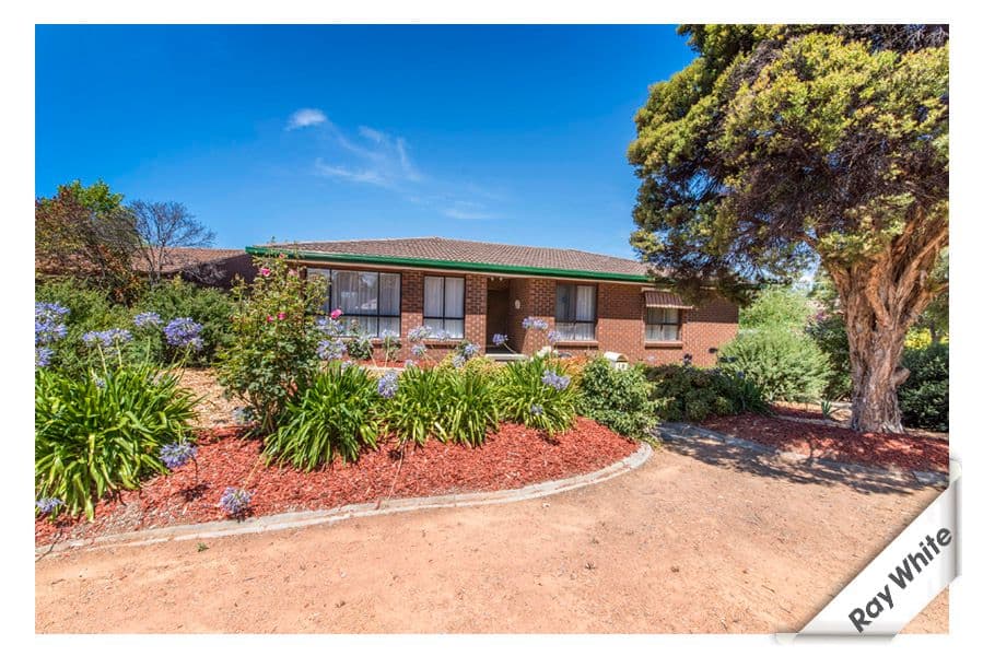 10 Slessor Crescent, McKellar ACT 2617, McKellar - Thumbnail 2