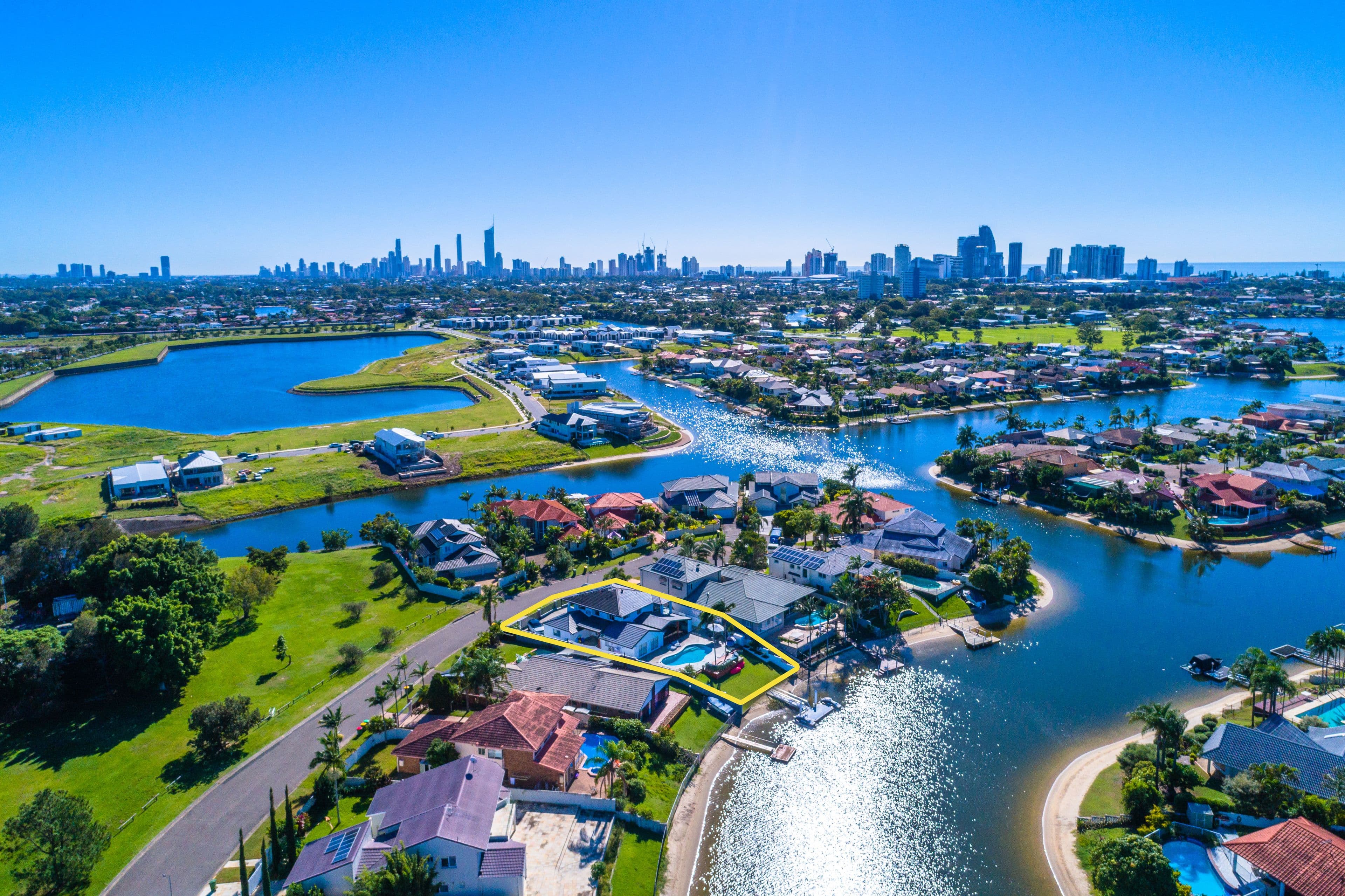 35 Allandale Entrance, Mermaid Waters QLD 4218, Mermaid Waters - Thumbnail 2