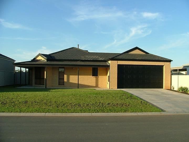 92 Shetland Drive, MOAMA NSW 2731, Moama - Image 1