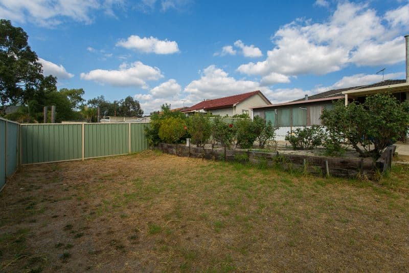 Units 1, 2 and 3, 12 Adams Street, WENTWORTH NSW 2648, Wentworth Property Image - Image 1