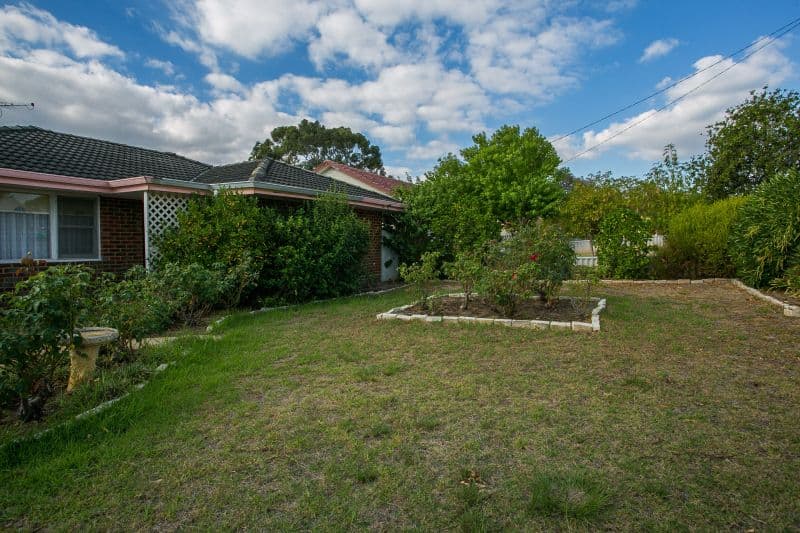 Units 1, 2 and 3, 12 Adams Street, WENTWORTH NSW 2648, Wentworth Property Image - Thumbnail 2