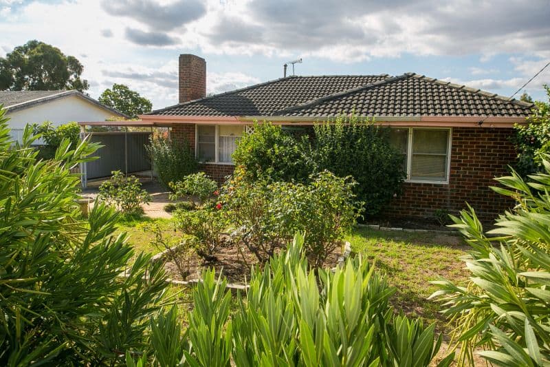 Units 1, 2 and 3, 12 Adams Street, WENTWORTH NSW 2648, Wentworth Property Image - Thumbnail 3