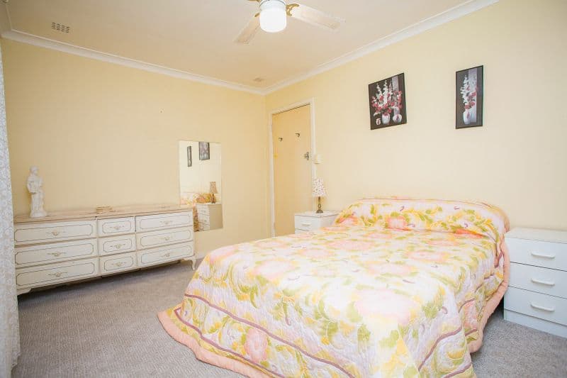 Units 1, 2 and 3, 12 Adams Street, WENTWORTH NSW 2648, Wentworth Property Image - Thumbnail 8