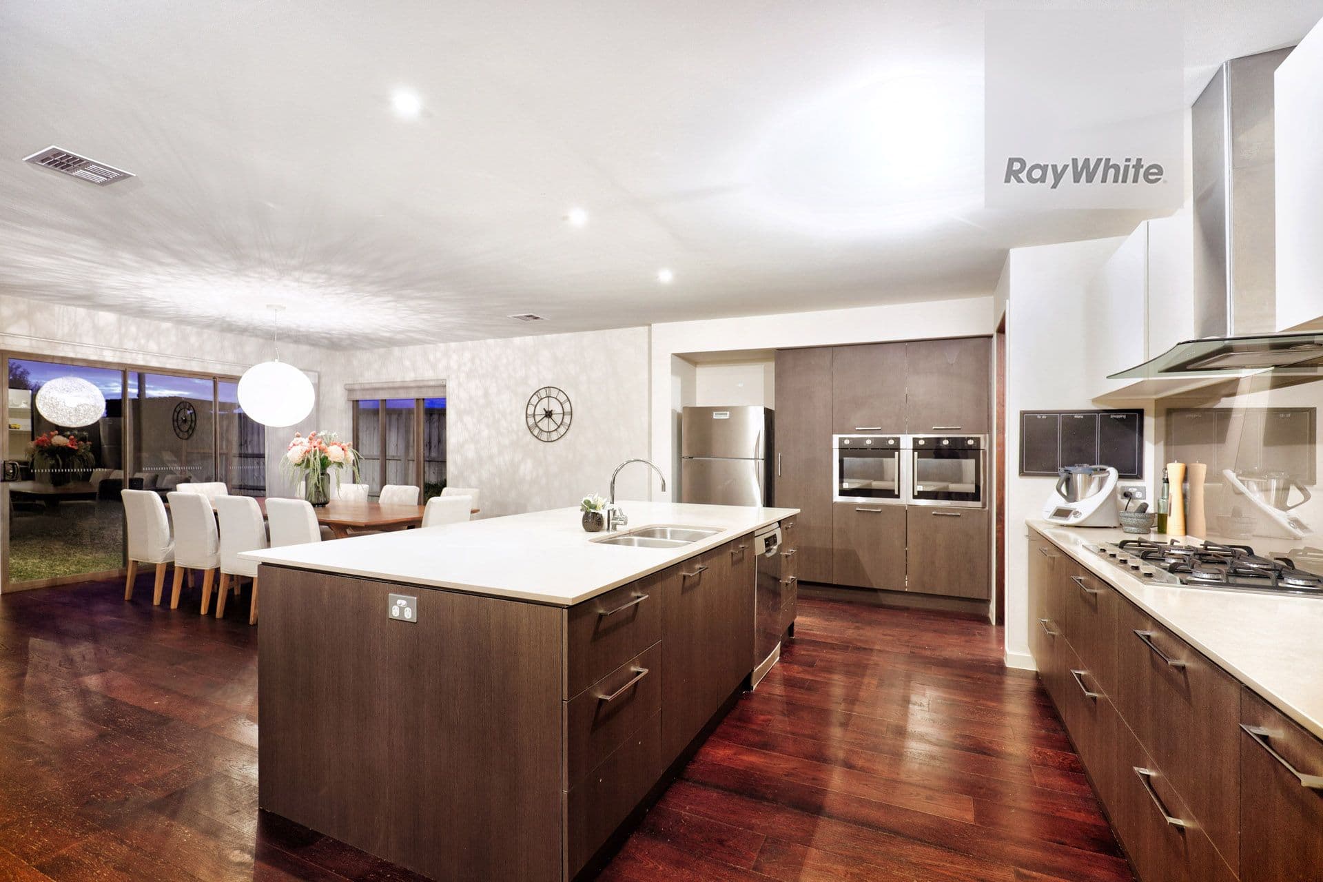 5 Montenegro Road, Greenvale VIC 3059, Greenvale - Thumbnail 5