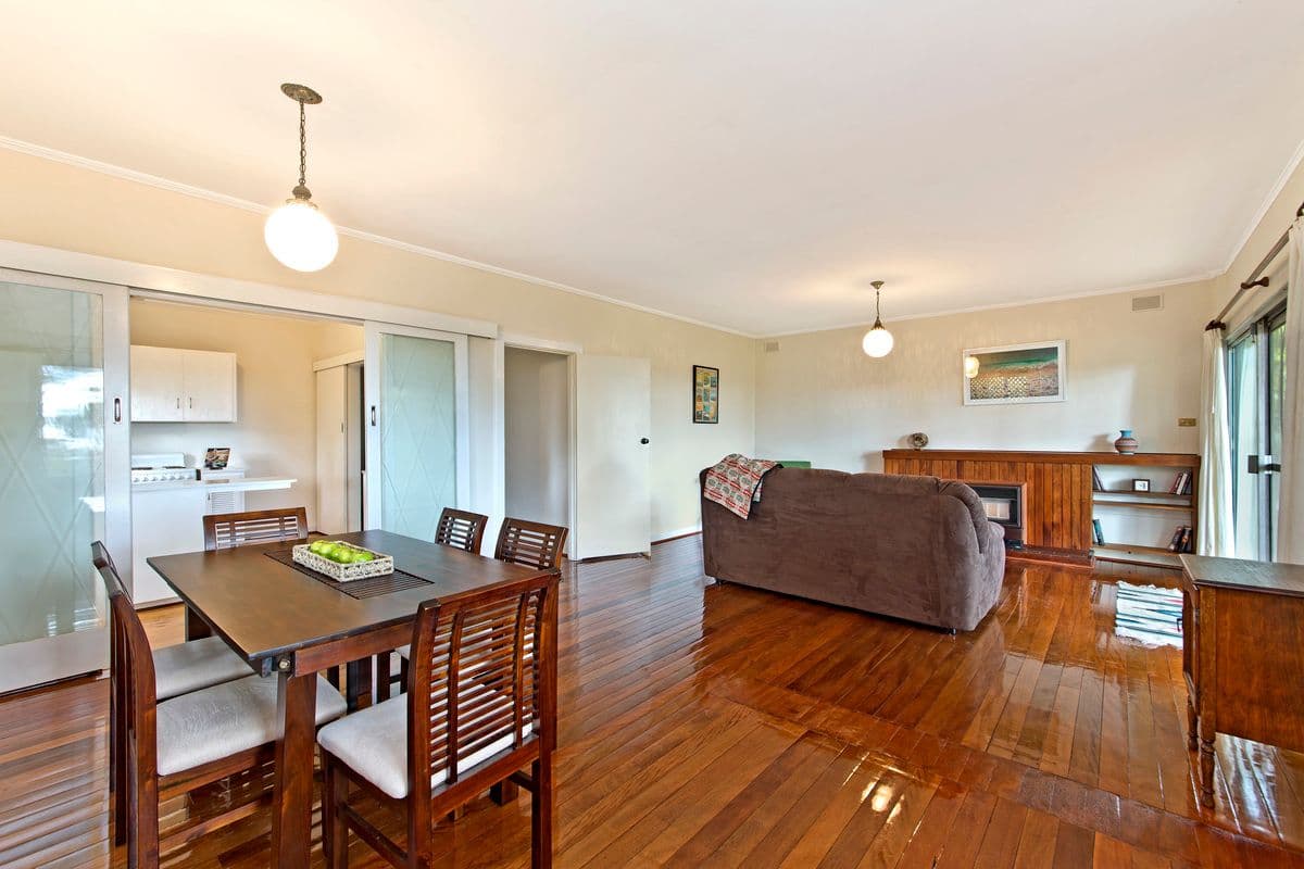 1 Panoramic Drive, Tea Tree Gully SA 5091, Tea Tree Gully - Thumbnail 2