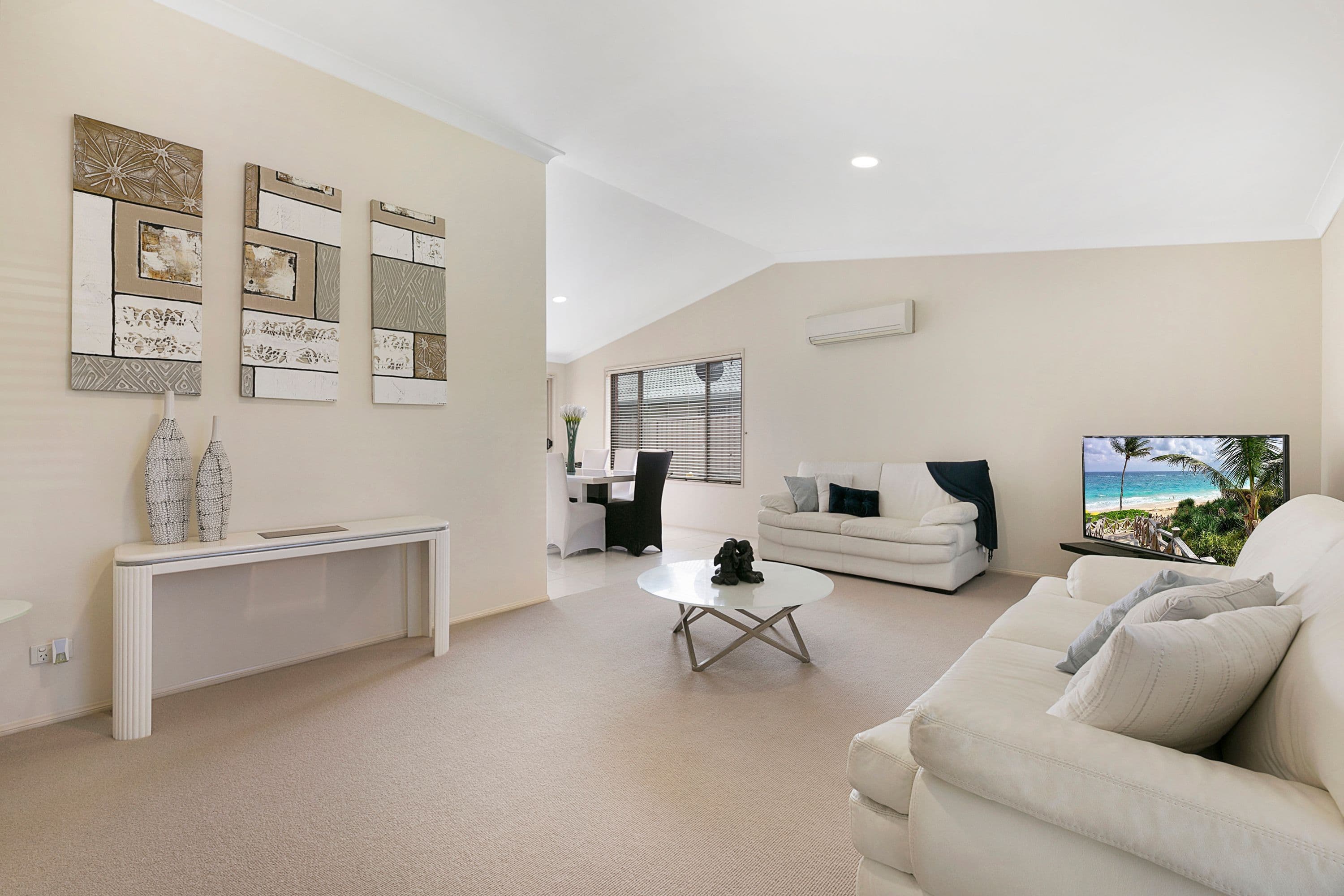 58 Camberwell Circuit, Robina QLD 4226, Robina - Thumbnail 4