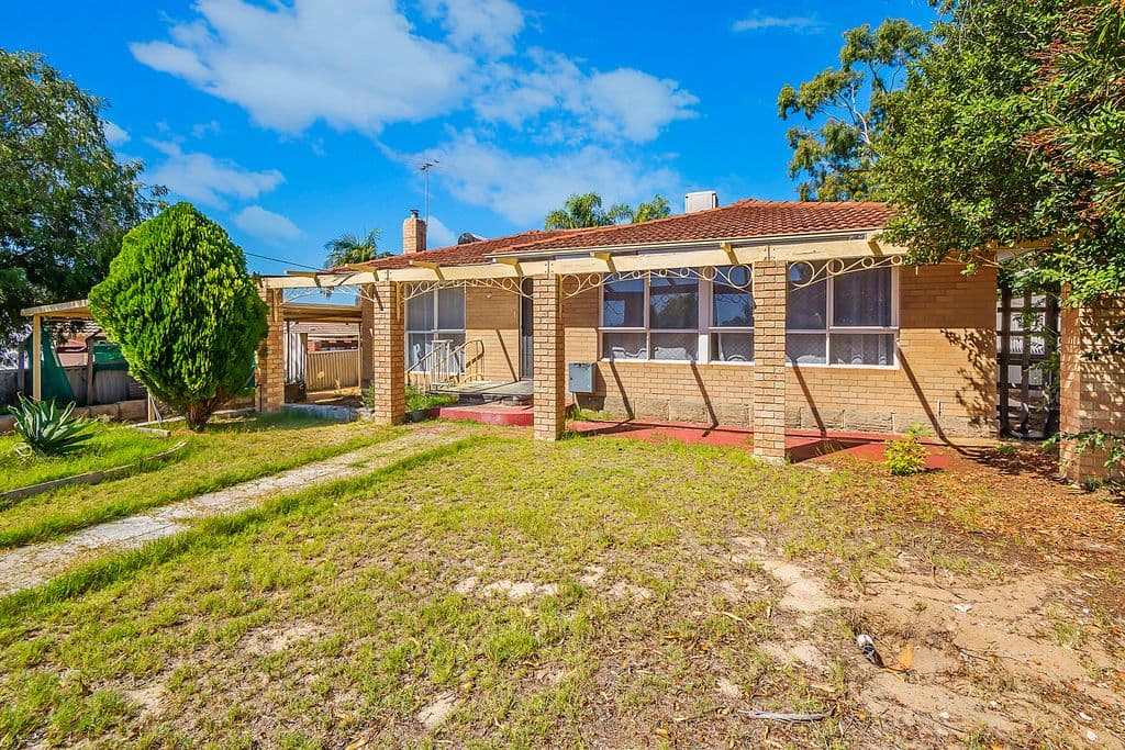 44 Edmund Way, Calista WA 6167, Calista - Thumbnail 2