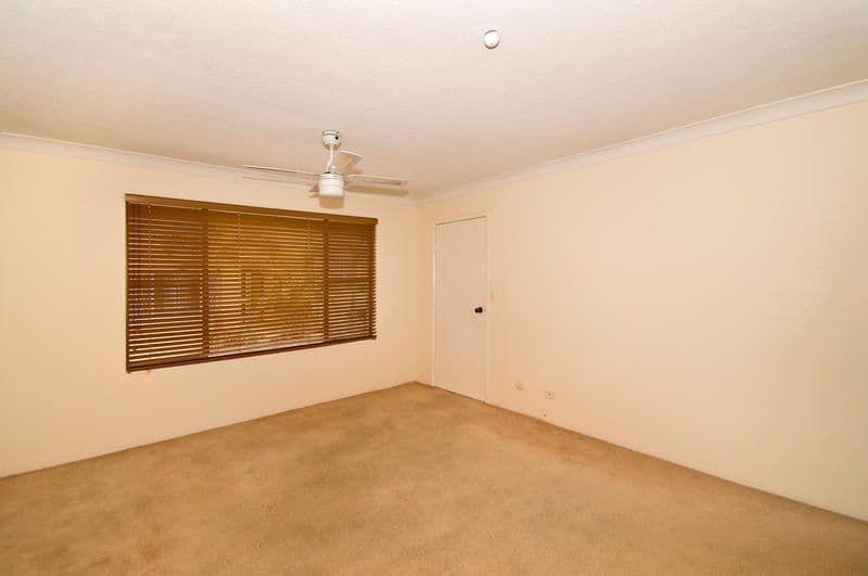 1322 Gold Coast Highway, PALM BEACH QLD 4221, Palm Beach - Thumbnail 5