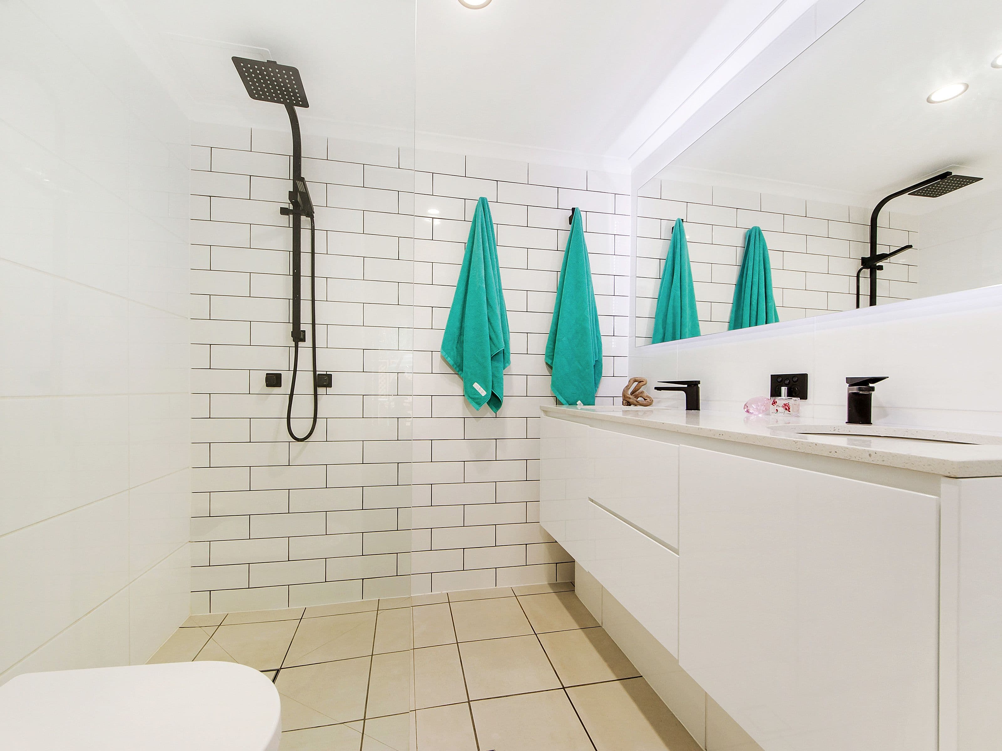 22 Britannia Avenue, Broadbeach QLD 4218, Broadbeach - Thumbnail 8