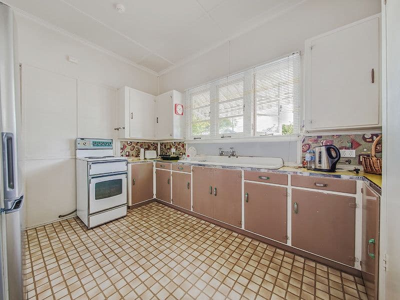 25 Percival Terrace, HOLLAND PARK QLD 4121, Holland Park - Thumbnail 5