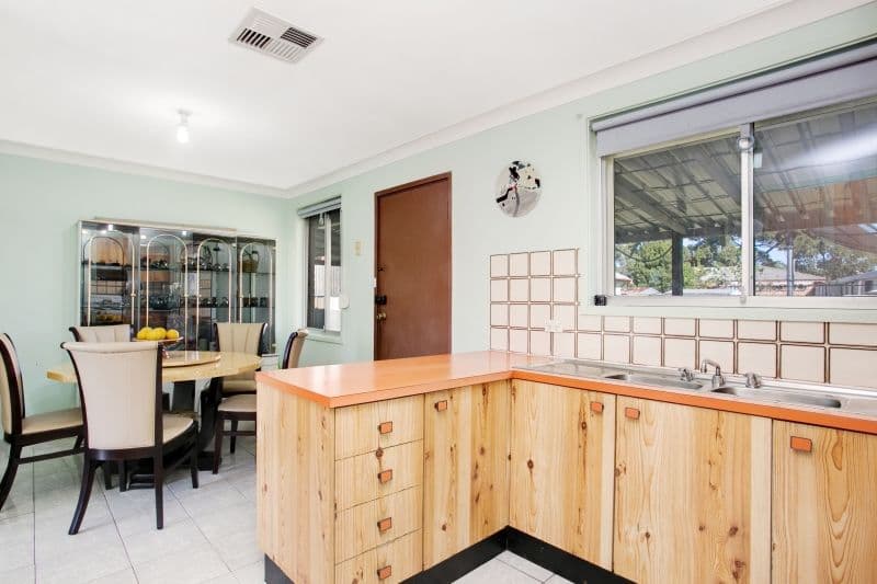 22 Shelley Place, WETHERILL PARK NSW 2164, Wetherill Park - Thumbnail 3