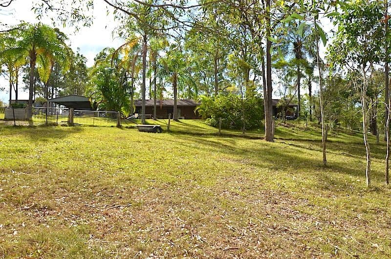 2 Westbourne Drive, WIGHTS MOUNTAIN QLD 4520, Wights Mountain - Thumbnail 2