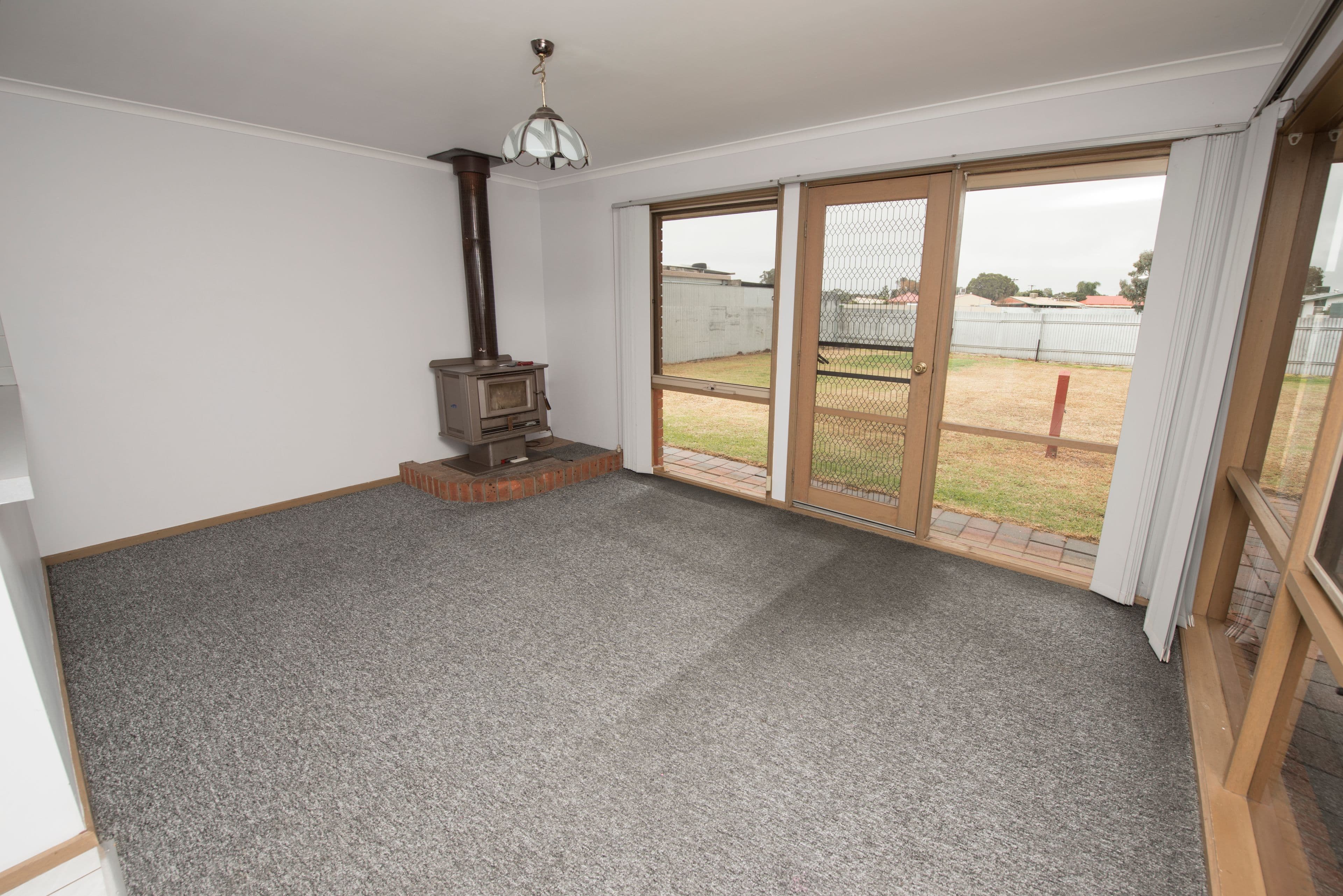 8 McPherson Street, Swan Hill VIC 3585, Swan Hill - Thumbnail 5
