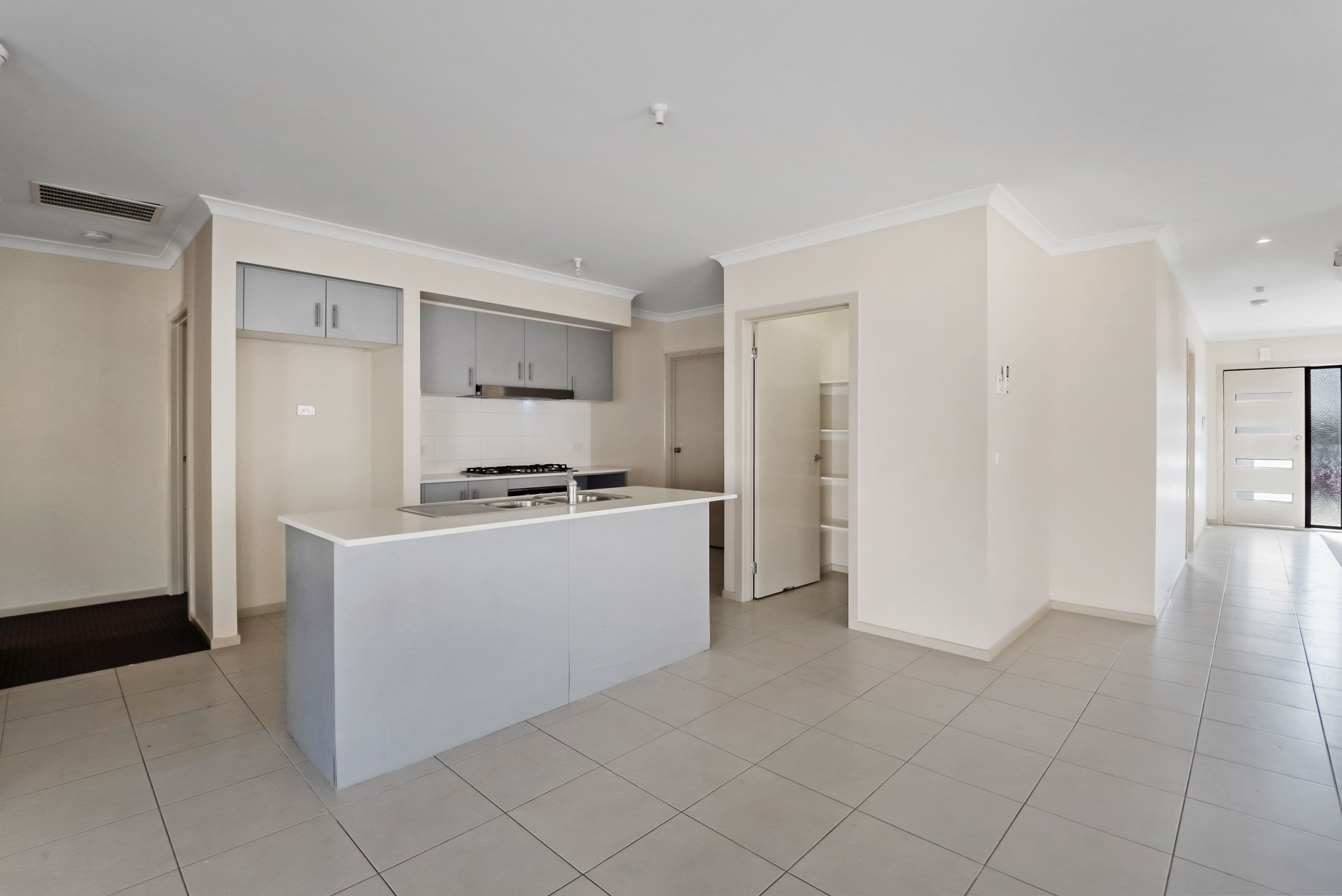 14 Nissoria Avenue, Mernda VIC 3754, Mernda - Thumbnail 2