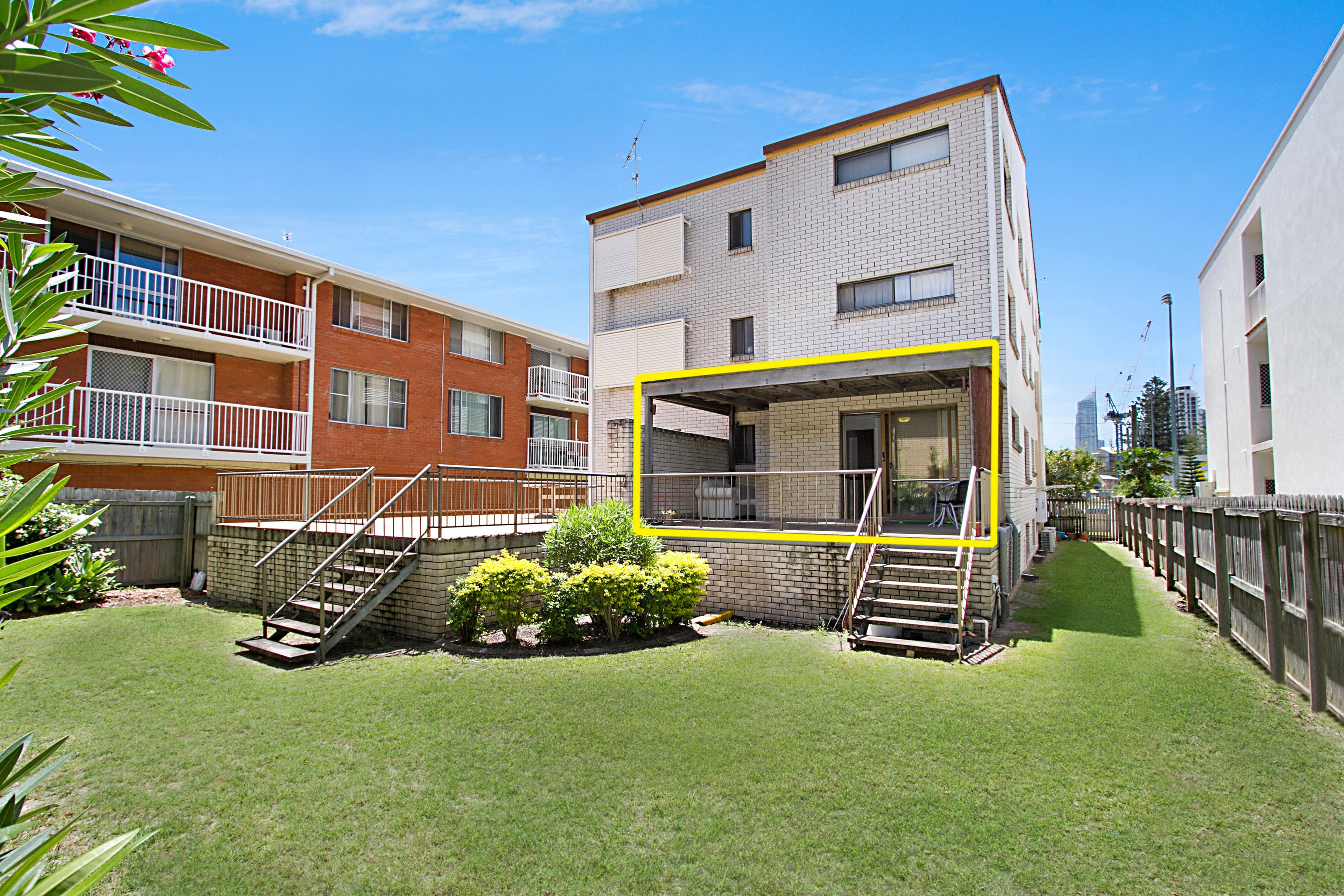 1 'Parkdale Apartments' 12 Chelsea Avenue, BROADBEACH QLD 4218, Broadbeach - Thumbnail 2