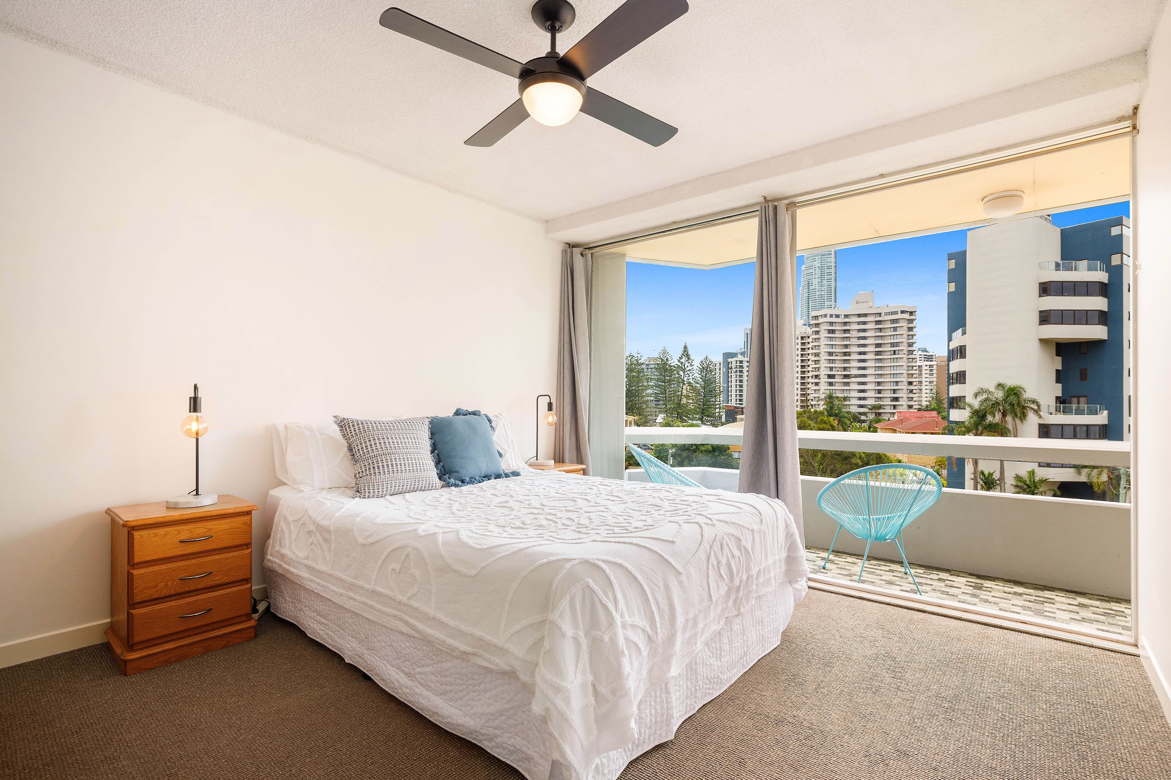 3 Old Burleigh Road 'Chiltern Court', Surfers Paradise QLD 4217, Surfers Paradise - Thumbnail 5