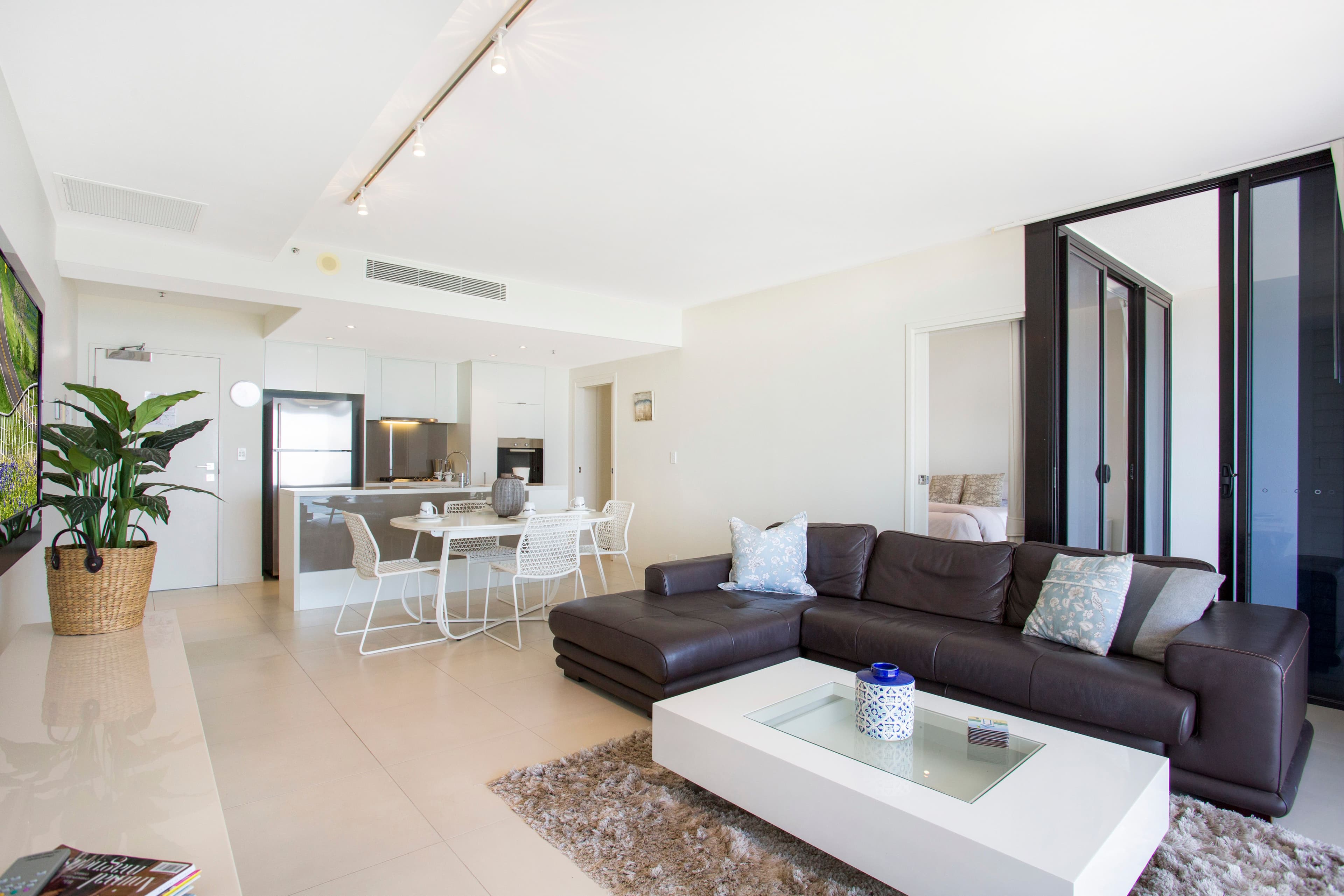 2302 'Ultra' 14 George Avenue, Broadbeach QLD 4218, Broadbeach - Thumbnail 3
