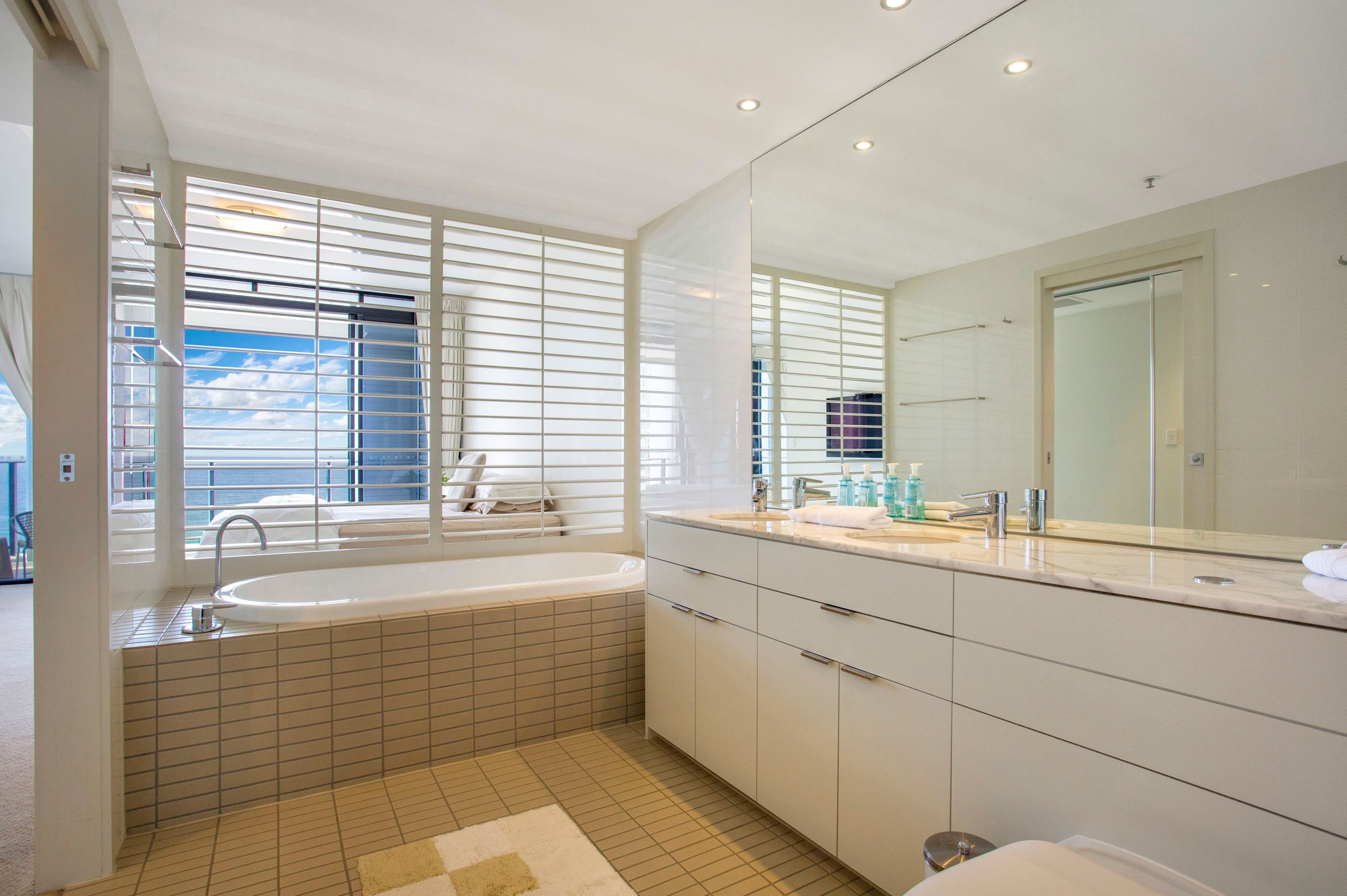 2302 'Ultra' 14 George Avenue, Broadbeach QLD 4218, Broadbeach - Thumbnail 6