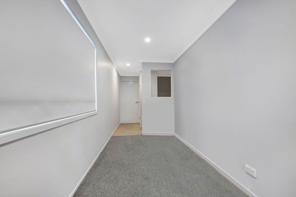 15 Round Bush Crescent, Maroochydore QLD 4558, Maroochydore - Thumbnail 4
