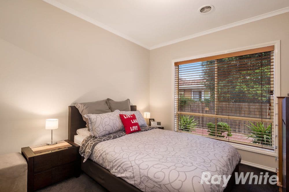 5 Dundee Street, Reservoir VIC 3073, Reservoir - Thumbnail 5