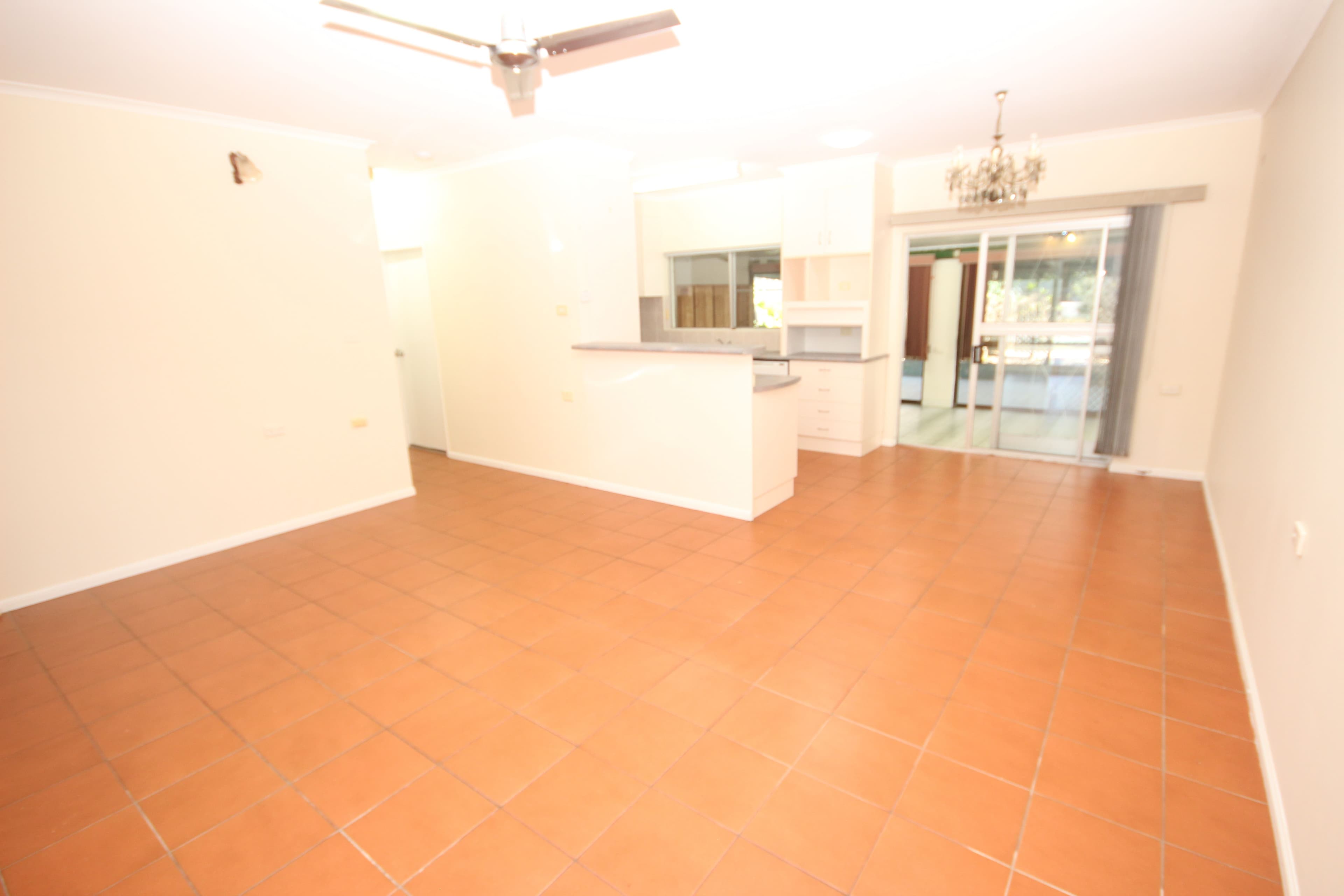 81 Toogood Road, Woree QLD 4868, Woree - Thumbnail 7